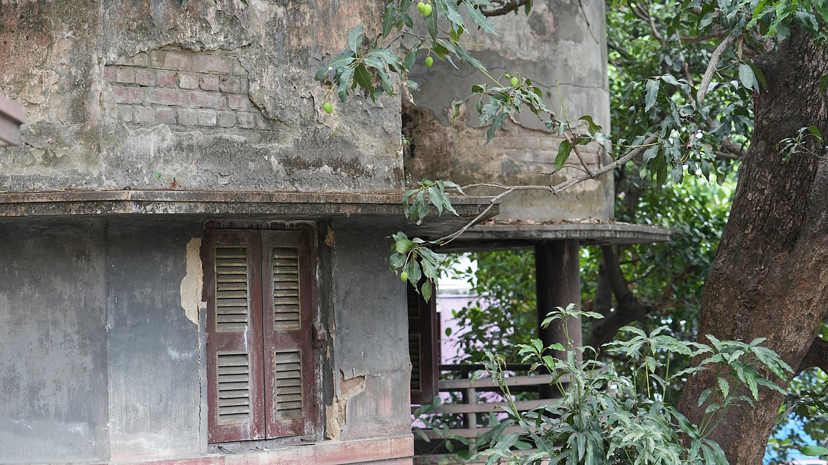 Photo: Abhijit Dasgupta : Within these walls, folk met modernity, ragas were reinfused, and genius took form. Fusion entered before it became fashionable.