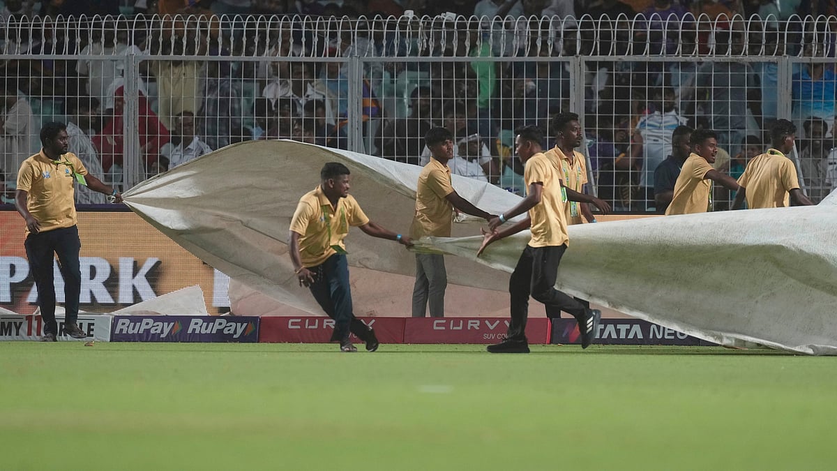 (AP Photo/Bikas Das)

 : There is 40-50 percent of rain prediction during KKR vs PBKS match in Kolkata.