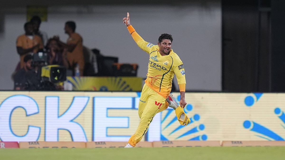 IPL/X : Sarfaraz Khan celebrating after taking a catch to dismiss Axar Patel during CSK vs DC IPL 2026 match. 
