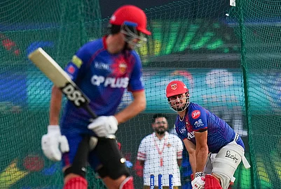 | Photo: PTI/Karma Bhutia : Punjab Kings Marcus Stoinis during a practice session ahead of an Indian Premier League (IPL) 2026 T20 cricket match between Punjab Kings and Sunrisers Hyderabad, in Mullanpur, Punjab.