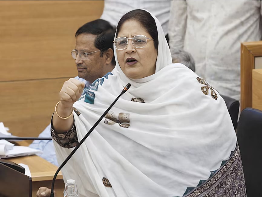 X; Representative image : Rubina Iqbal Khan, who joined the Congress after winning the civic election as an independent candidate, also supported Fauzias stance and refused to sing the national song.
