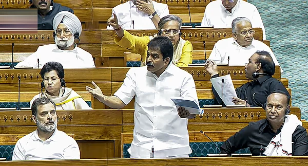 PTI : As part of this restructuring, 272 seats will be reserved for women, fulfilling the governments commitment to implement a one-third (33%) quota for women in Parliament.