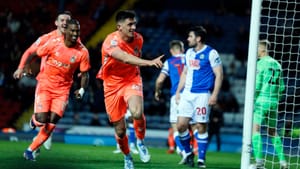AP Photo : Coventry City's Bobby Thomas celebrates after scoring a goal during EFL Championship 2025-26 match against Blackburn Rovers.