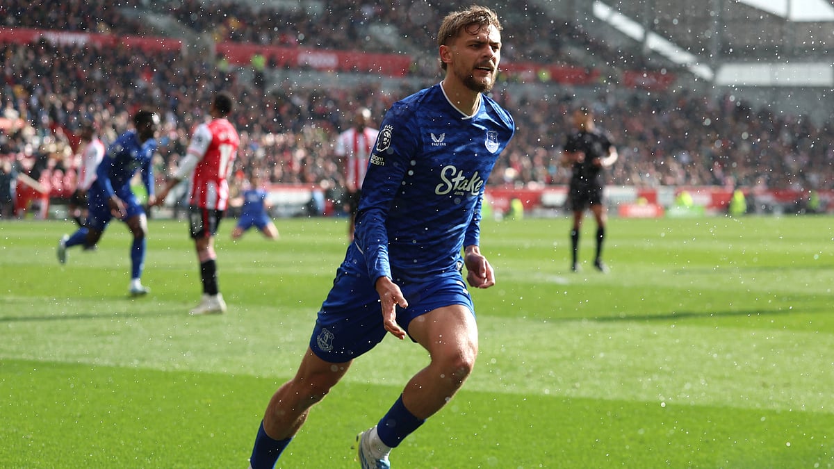 | Photo: PA/Steven Paston via AP : Evertons Kiernan Dewsbury-Hall celebrates scoring his sides second during the English Premier League match between Brentford and Everton, at the Gtech Community Stadium, London, Saturday April 11, 2026. 