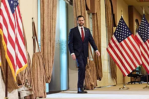 Jacquelyn Martin : Vice President JD Vance arrives to speak at a news conference after meeting with representatives from Pakistan and Iran, Sunday,