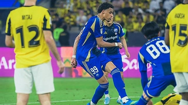 Machida Zelvias Tete Yengi scores a goal during the AFC Champions League Elite quarter-final against Al-Ittihad on April 17, 2026.