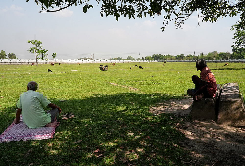 | Photo: Sandipan Chatterjee/OULTLOOK : Dakshin Dinajpur University was announced on February 21, 2018. Till now, the university has no permanent building; it is temporarily operating from a B.Ed. college in Balurghat. 