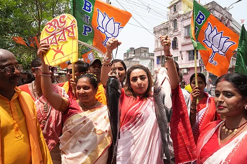 PTI : All India Trinamool Congress (Trinamool) claims The Bharatiya Janata Party (BJP) is “not Bengali”. Breaking this perception, BJP candidate Rakesh Singh, Kolkata Port Assembly constituency in the upcoming West Bengal Assembly elections held a morning procession following traditional Bengali customs, women wore sarees, carrying fish in their hands, while campaigning door to door on the day of Bengali New Year.