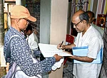 ANI : BLO interact with residents during the house-to-house distribution of Enumeration Forms (EFs) for the second phase of the Special Intensive Revision (SIR) of electoral rolls in Kolkata Kolkata, Nov 05