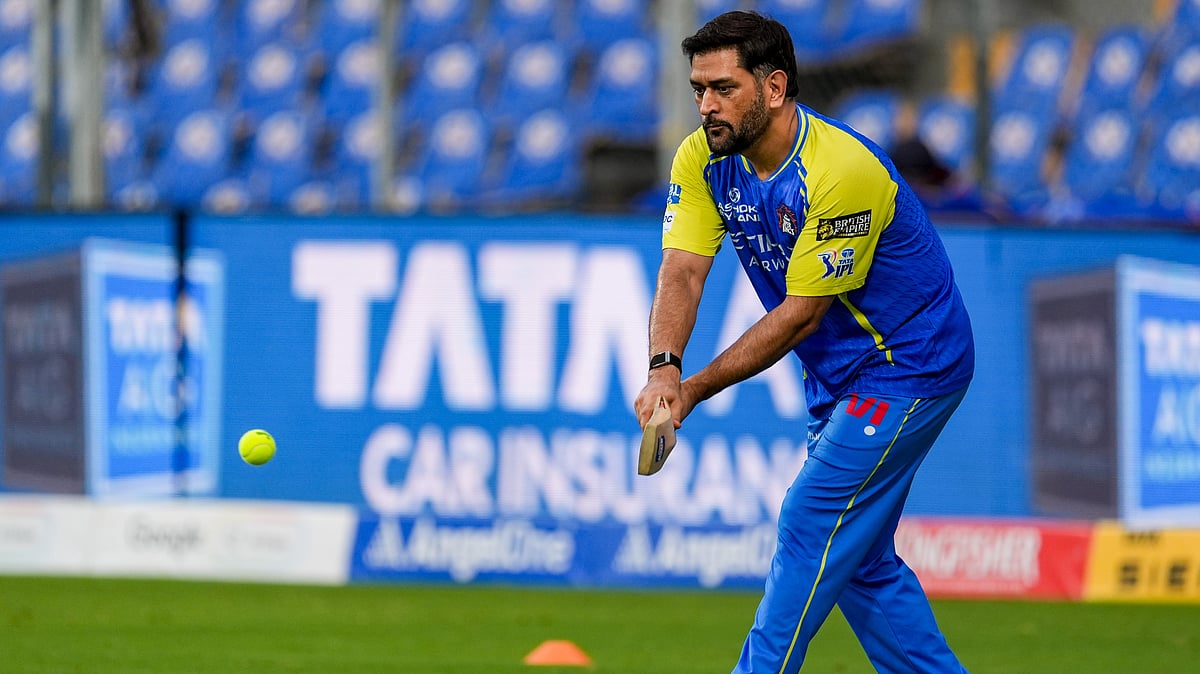 PTI/Kunal Patil : MS Dhoni in action during a training session ahead of the IPL match between Chennai Super Kings and Mumbai Indians at the Wankhede Stadium.