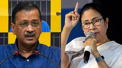 PTI : Arvind Kejriwal to Join Mamata Banerjee on Campaign Trail for West Bengal Elections