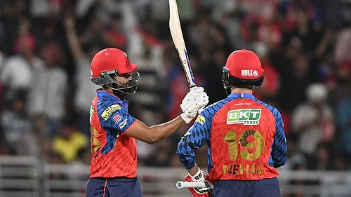 | Photo: AP : According to Chat GPT, PBKS have 55 to 65% chance of winning the match against DC in match 35 of IPL 2026.