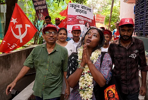 Sandipan Chatterjee : Dipshita Chatterjee