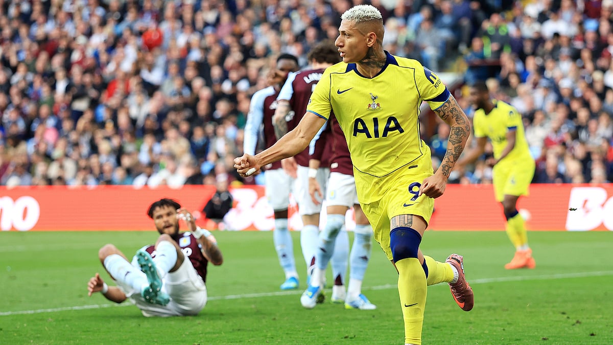 AP Photo : Tottenhams Richarlison celebrates scoring their sides second goal during the English Premier League soccer match between Aston Villa and Tottenham Hotspur in Birmingham.