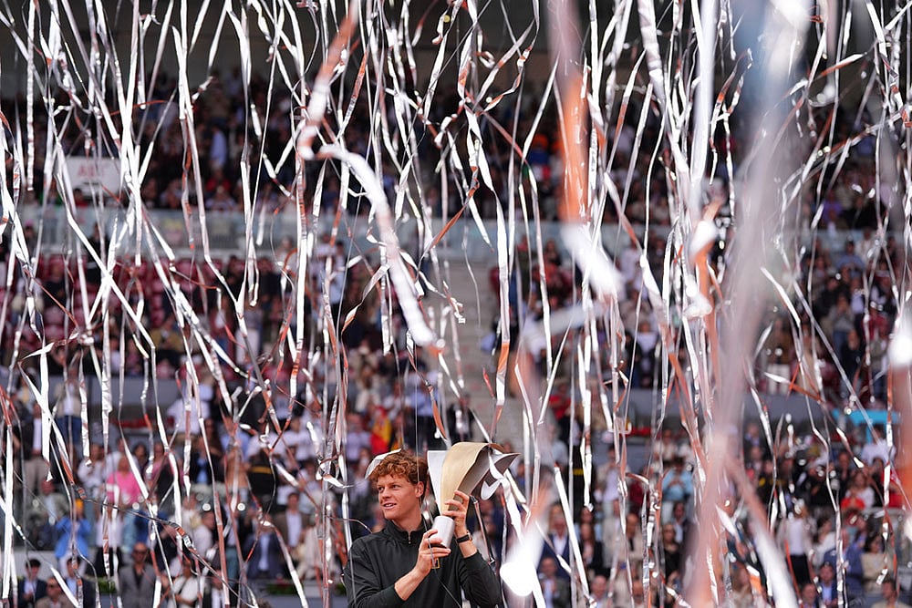 | Photo: AP/Manu Fernandez : Jannik Sinner, of Italy, holds the trophy after winning the mens singles tennis final match against Alexander Zverev, of Germany, at the Madrid Open tennis tournament in Madrid, Spain.