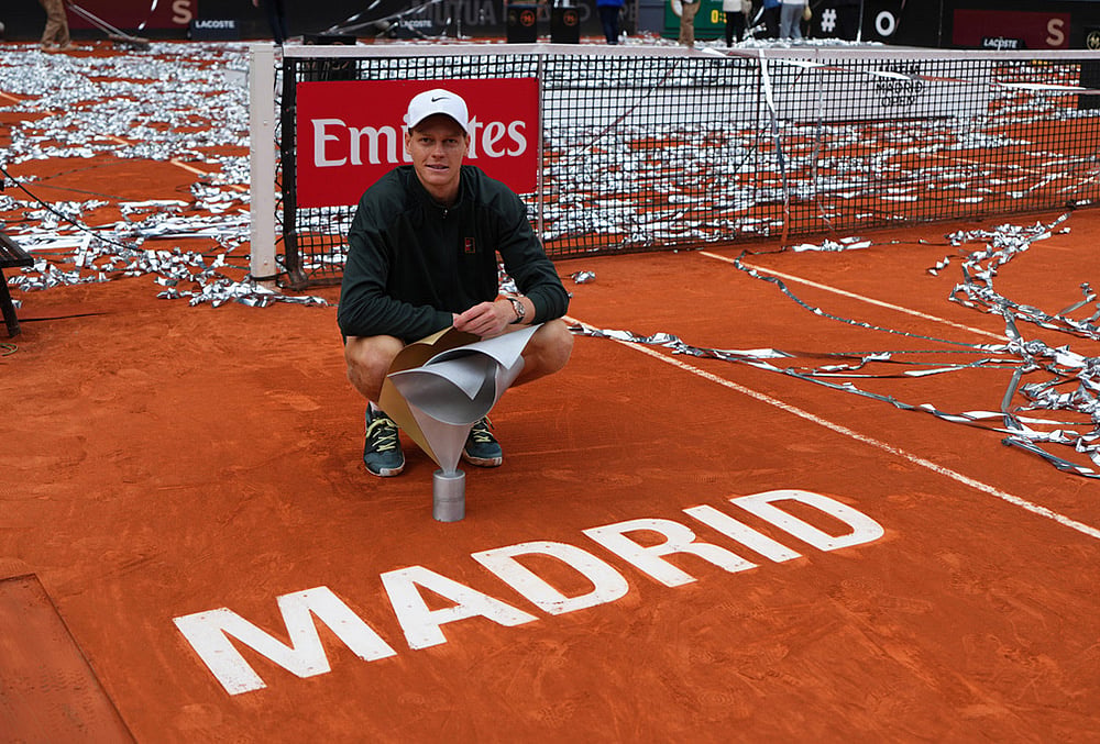 | Photo: AP/Manu Fernandez : Jannik Sinner, of Italy, poses for photographers after winning the mens singles tennis final match against Alexander Zverev, of Germany, at the Madrid Open tennis tournament in Madrid, Spain.