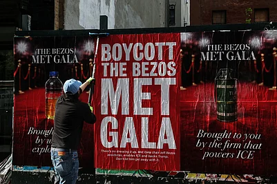 X : Protests Sweep Met Gala 2026