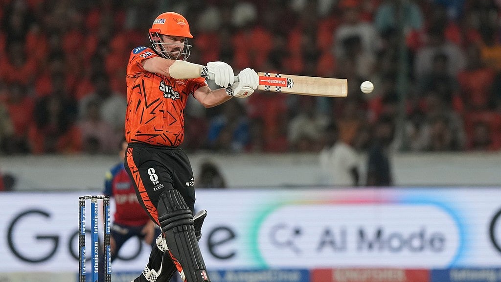 AP Photo/Mahesh Kumar A. : Sunrisers Hyderabads Travis Head plays a shot during the Indian Premier League cricket match between Sunrisers Hyderabad and Punjab Kings in Hyderabad, India, Wednesday, May 6, 2026. 
