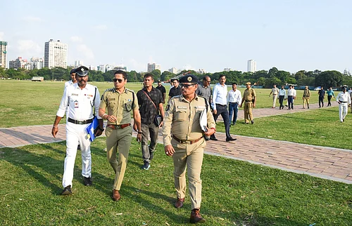 IMAGO : Security tightens ahead of Prime Minister Narendra Modi s visit to the Brigade Parade Ground to attend the oath-taking ceremony of the new West Bengal government as BJP wins the West Bengal Assembly elections.