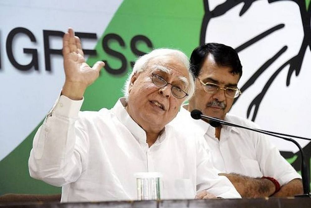 Representative Image  : Kapil Sibal Slams Election Commission 