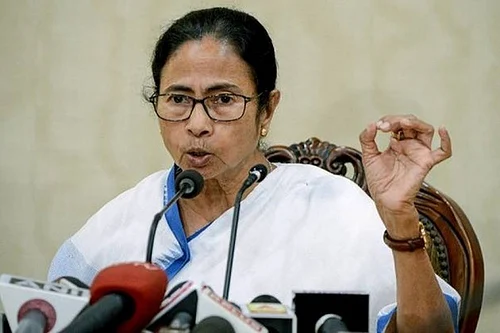 Mamata Banerjee Urges EC To Ensure Peaceful And Impartial Voting In West Bengal In Last Phase