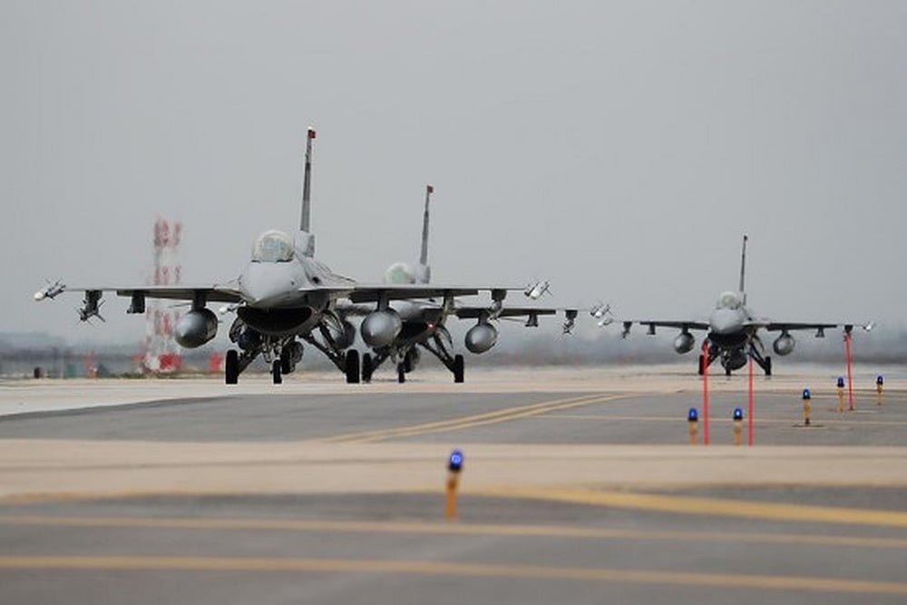 File Photo : Pakistan Extends Airspace Ban For Indian Flights Till May 24, Curbs Near One-Year Mark