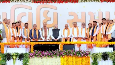 Gujarat CM Bhupendra Patel with Cabinet colleagues and PM Narendra Modi at the swearing-in ceremony